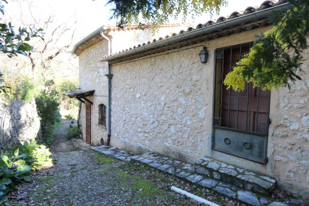 Domaine Des Petites Soeurs A 800M Du Centre Historique Avec 5200M2 De Parc Arbore Vence Exteriör bild